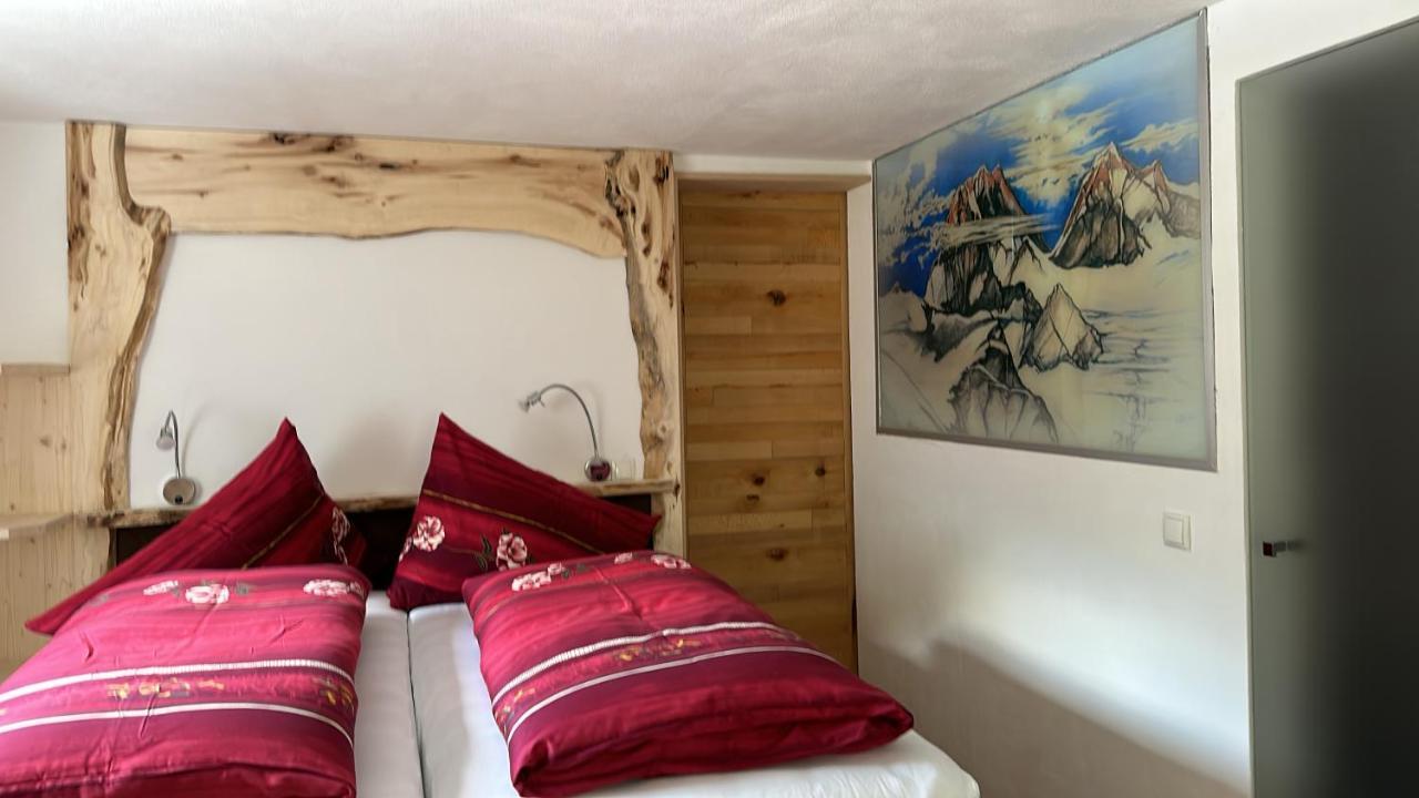 Haus Am Rain Bed & Breakfast Partenen Exterior foto