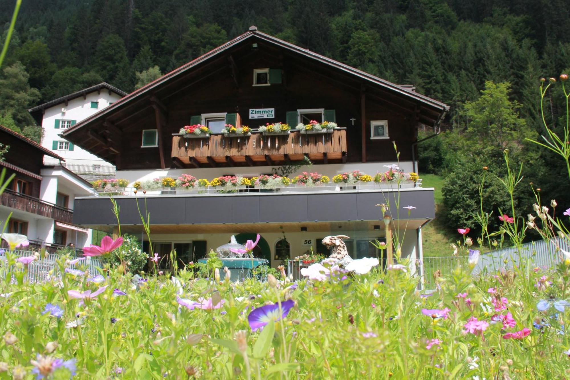 Haus Am Rain Bed & Breakfast Partenen Exterior foto