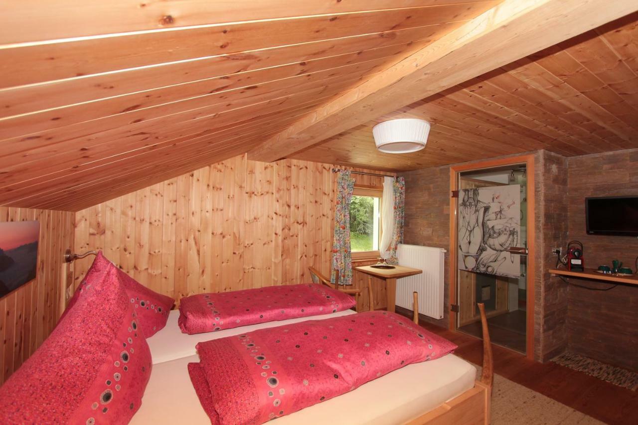 Haus Am Rain Bed & Breakfast Partenen Exterior foto